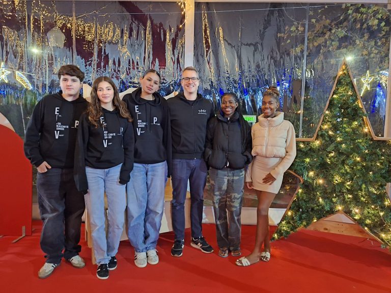 SESSÃO DE FOTOS COM O PAI NATAL